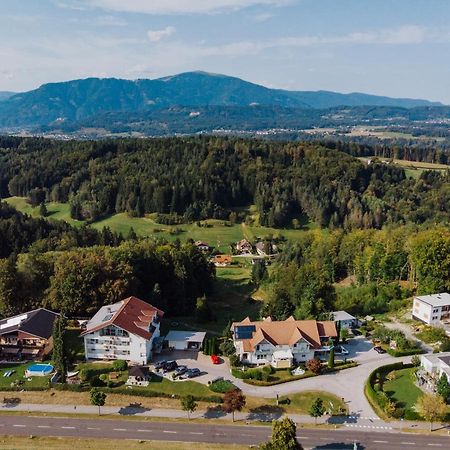 Ferienwohnungen Panorama Harrys Bike Tours フィラハ エクステリア 写真